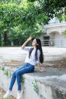 外回り中に突然の大雨一雨宿,国外真人CSGO视频