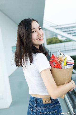 女生宿舍5中汉字晋通话,三年片免费观看影视大全打电话